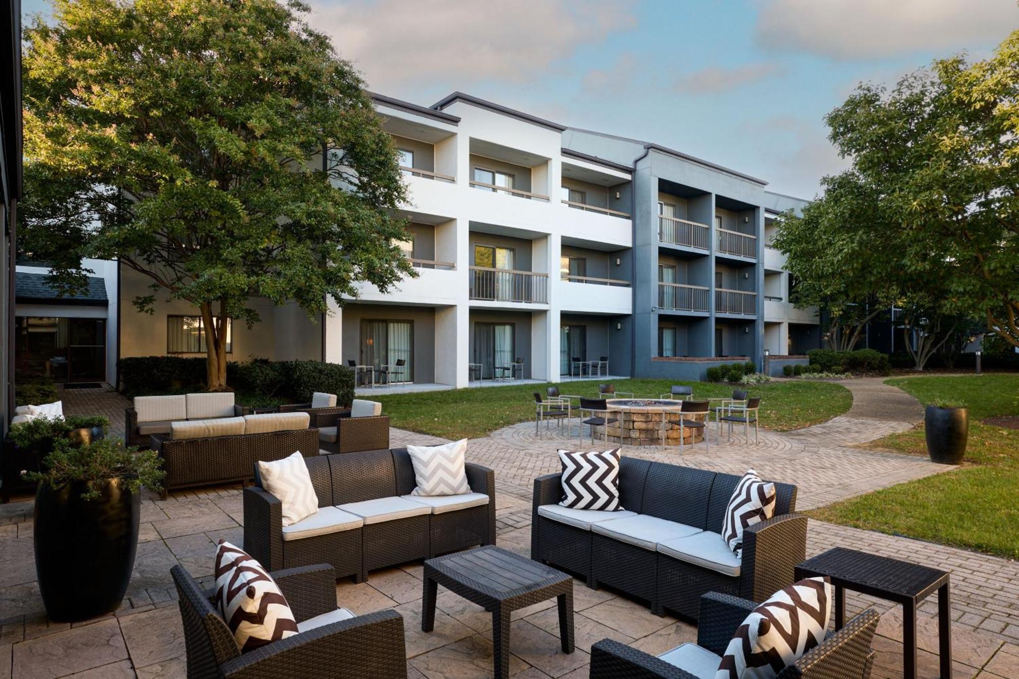 Hotel Courtyard By Marriott Fairfax Fair Oaks Exteriér fotografie